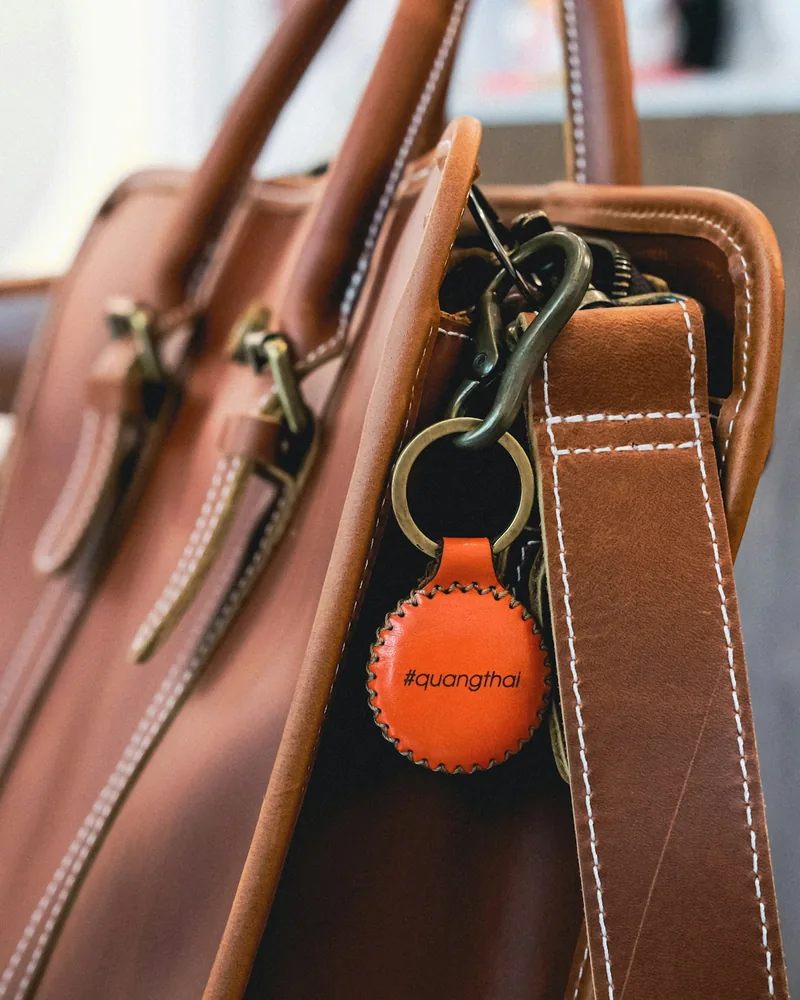 Portachiavi in Pelle — accessorio per tracker AirTag